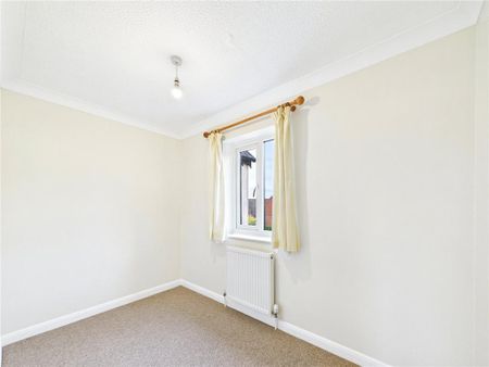 2 bedroom terraced house to rent - Photo 4