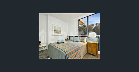 MAGNIFICENT 2 BEDROOM APARTMENT WITH COURTYARD VIEWS OF WETLANDS! - Photo 2