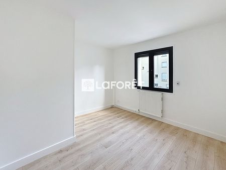 House - Photo 3