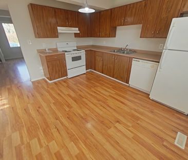 7F Grant Street, Red Deer, AB - Photo 6