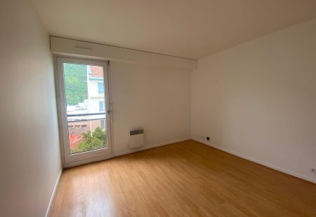 Appartement T3 à GRENOBLE - Photo 3