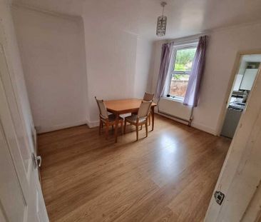 2 Bed Student Accommodation - Photo 2