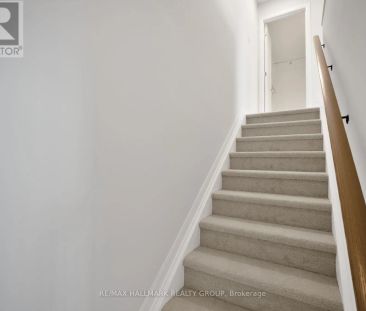 11 - 301 GLENROY GILBERT DRIVE - Photo 6