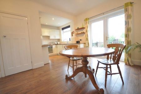 Boulton Avenue - Photo 4