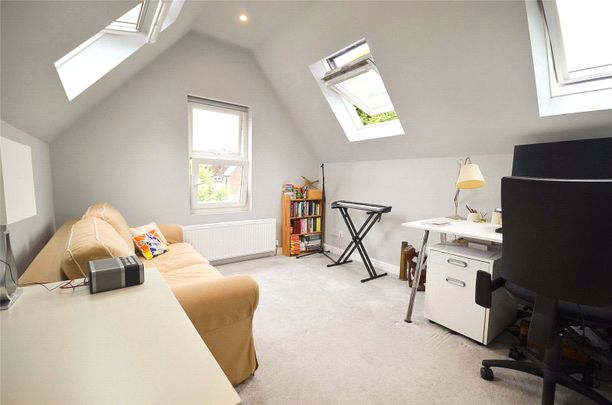 Hawthorn Grove, Heaton Moor, Greater Manchester, SK4 4HZ - Photo 1