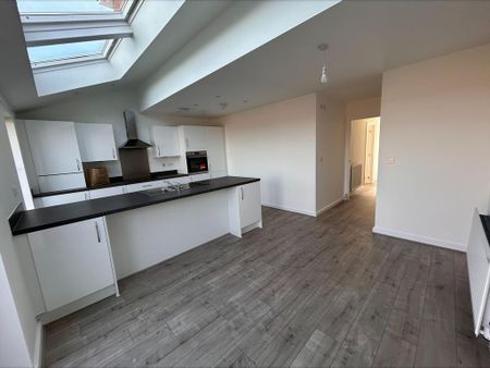 3 bedroom house to rent - Photo 3