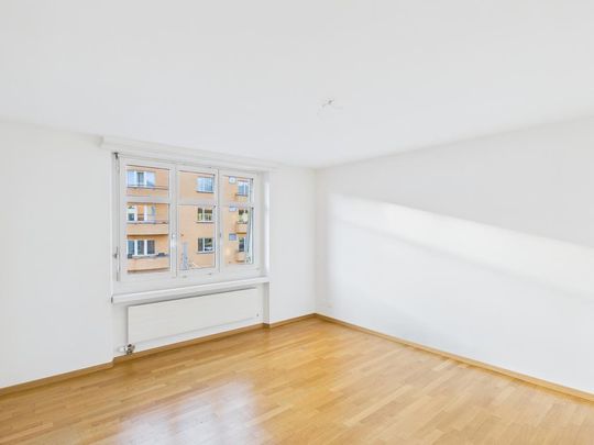 Sanierte Wohnung am pulsierendem Schaffhauserplatz - Photo 1
