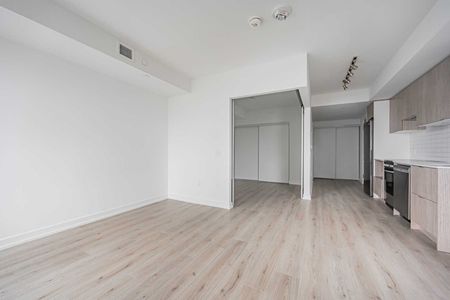 For Lease - 395 Bloor Street Unit# 1712, Toronto, Ontario - Photo 3