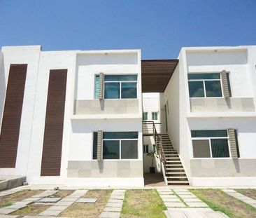 RENTA DEPARTAMENTO PLANTA BAJA COLINAS SANTUARIO CORREGIDORA PRIVAD... - Photo 3