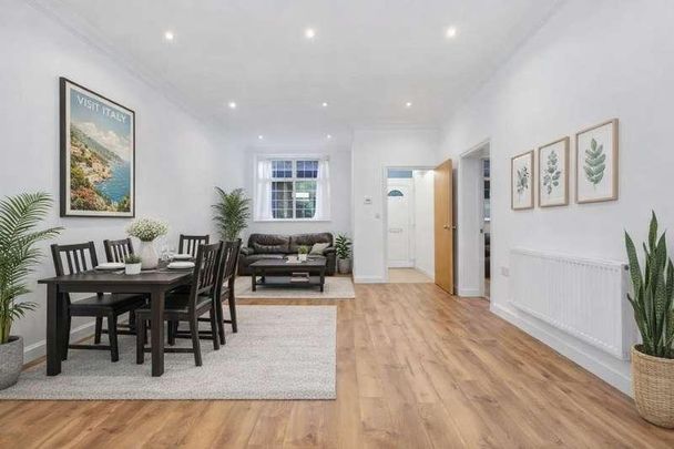 West Hampstead, Nw, London, NW6 - Photo 1