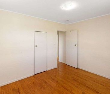 Three-Bedroom Home! - Photo 3