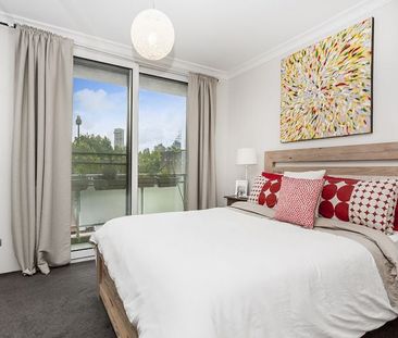 Perfect Potts Point Apartment - Photo 6