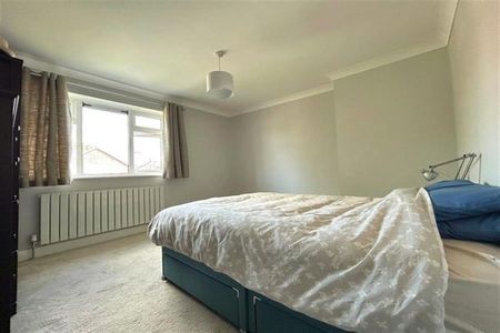 2 Bedroom Terraced To Let - Photo 5