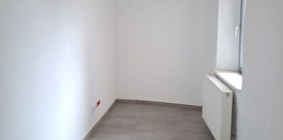 Zimmer in WG zu vermieten. Hochwertig renoviert - Photo 2