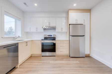 For Lease - 94 Earlscourt Avenue Unit# 1, Toronto, Ontario - Photo 4