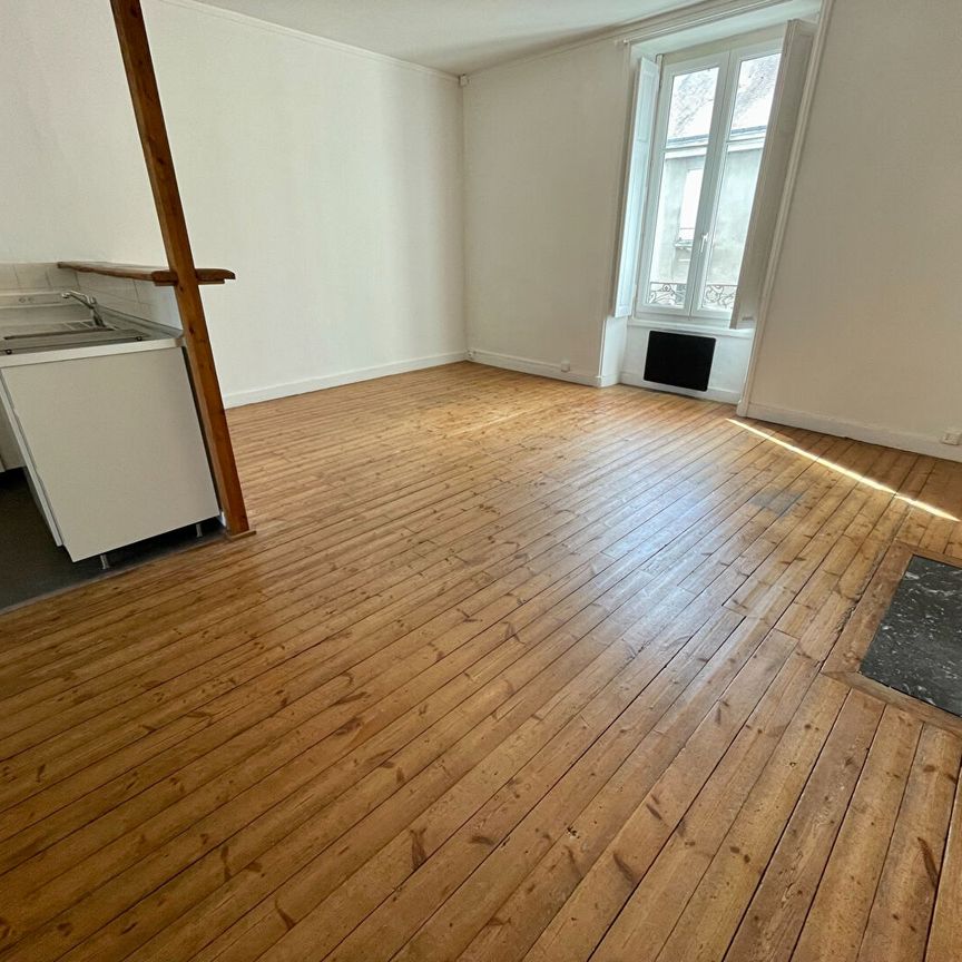 A Louer - Nantes St Donatien - Appartement 2 Pièces De 42.79 M² - Photo 1