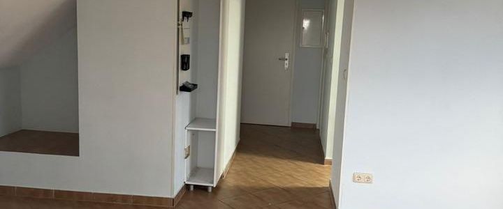 1,5 Zimmerwohnung in 3 Familienhaus - Photo 1