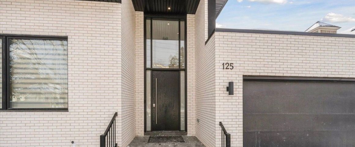 For Lease - 125 Watson Street, Whitby, Ontario - Photo 1