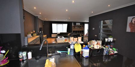 Woning te huur in Sint-Joris voor € 1.200 met 4 slaapkamers - Photo 2