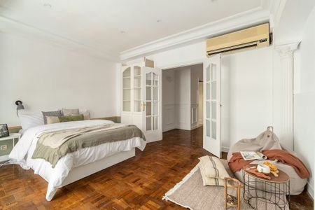 Carrer de Balmes, Barcelona, Catalonia 08006 - Photo 2