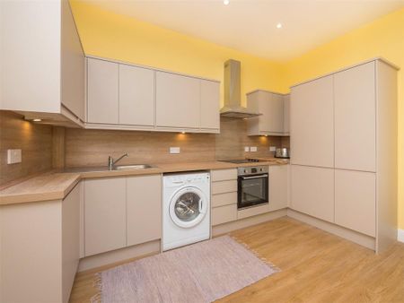 1 bedroom flat to rent - Photo 5