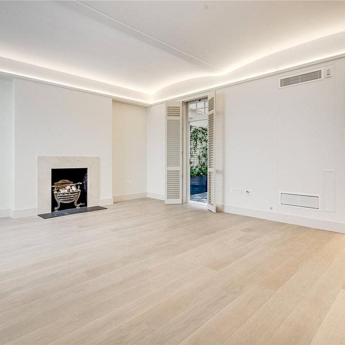 3 bedroom flat to rent - Photo 1