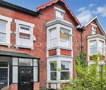 6 bedroom maisonette to rent - Photo 1