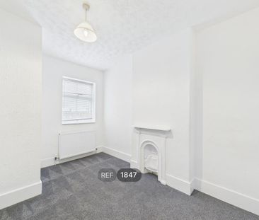 3 bedroom property to rent - Photo 2