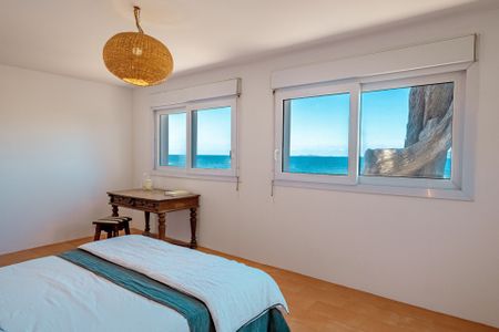 Rental House Ajaccio 6 Rooms 140 m² - Photo 3