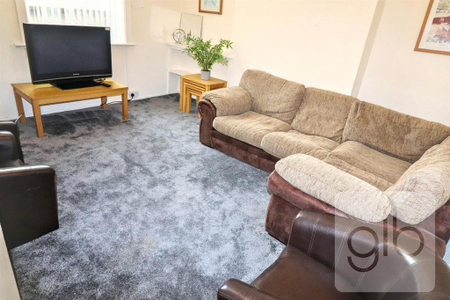 5 bedroom house share to rent - Photo 2