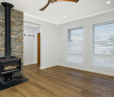 Renovated Beautiful Family Home - Photo 1