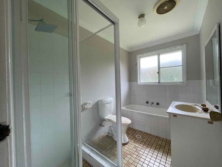 3 ADA ROAD Blackheath - Photo 5