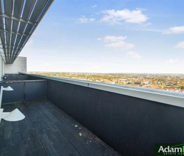 2 bedroom penthouse to rent - Photo 5