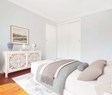 Bright and spacious - Photo 2