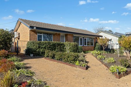 125B Knox Street, Watson ACT 2602 - House For Rent | Domain - Photo 5