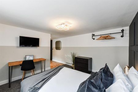 Studio to rent - Photo 5