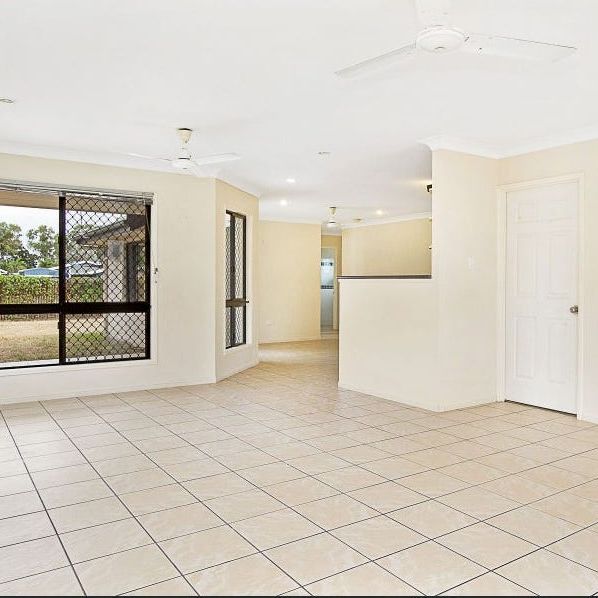 13 Lakewood Avenue, Kirwan QLD 4817 - House For Rent | Domain - Photo 1