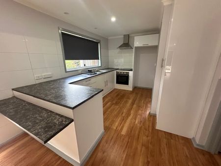 Three Bedroom unit - Photo 2