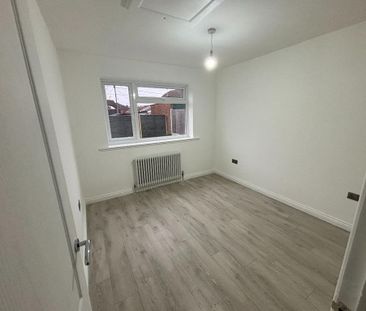 1 bedroom bungalow to rent - Photo 2