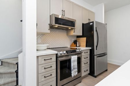 For Lease - 60A Tecumseth Street, Toronto, Ontario - Photo 2