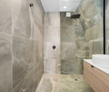 Modern Two Bedroom Unit on the Broadway - Photo 4