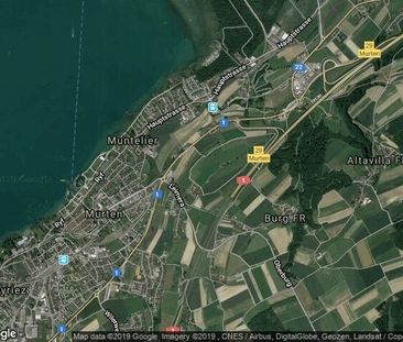 Apartment with a lot of charm - Photo 2