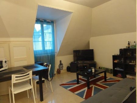 Location Appartement 2 pièces 29m² LE CREUSOT 71200 - Photo 2