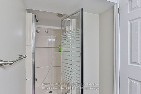 For Lease - 102 Portsdown Road Unit# Bsmt, Toronto, Ontario - Photo 2