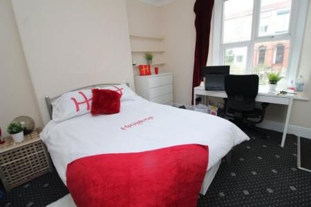 Harcourt Road, S10 - Photo 3