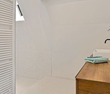 Woning te huur in Antwerpen voor € 1.950 met 3 slaapkamers - Foto 1