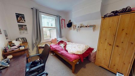 5 bedroom terraced house to rent - Photo 5