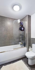 1 bedroom flat to rent - Photo 4