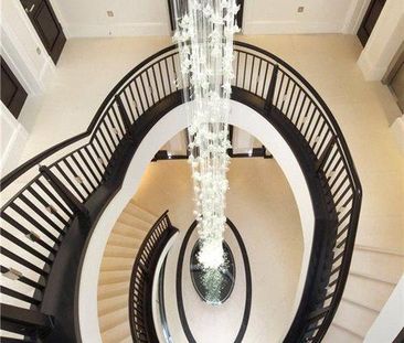 6 bedroom detached house to rent - Photo 4