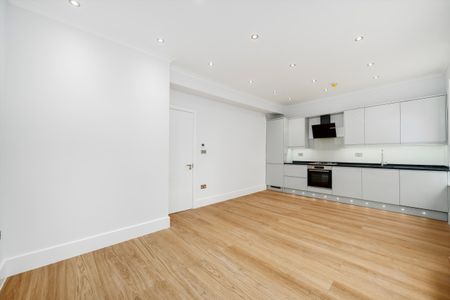 Chatsworth Road, North West London, NW2, London - Photo 5